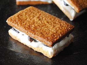 �����E���[�Y���o�^�[�T���h